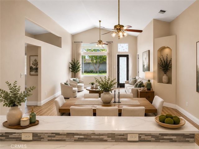 10304 Crandon Park Drive, Bakersfield, CA 93312