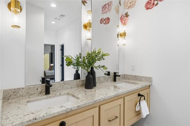 2009 Ridge Tree Drive, Pleasant Hill, MO 64080