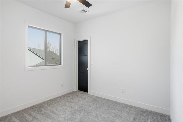 2009 Ridge Tree Drive, Pleasant Hill, MO 64080