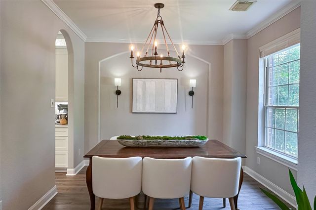 7 Tillamook Court, Spring, TX 77389