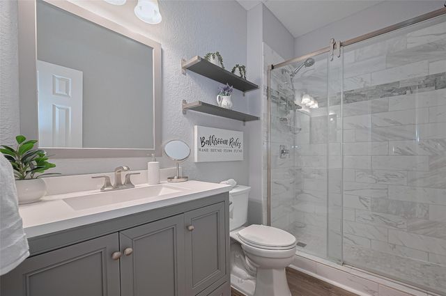 7 Tillamook Court, Spring, TX 77389