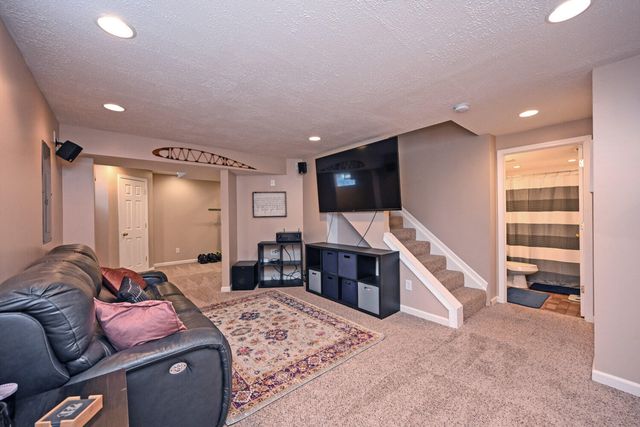 3100 Piney Creek Circle, Burlington, KY 41005