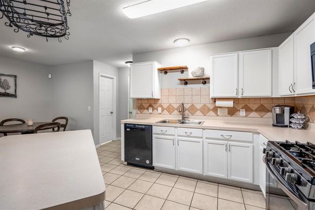 11947 Solon Springs Drive, Tomball, TX 77375
