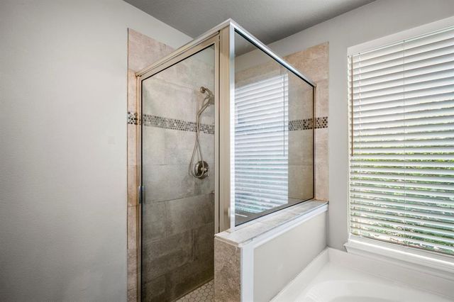 11947 Solon Springs Drive, Tomball, TX 77375