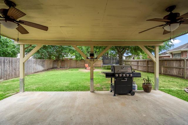11947 Solon Springs Drive, Tomball, TX 77375