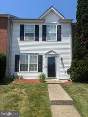 9904 W MIDLAND WAY, Fredericksburg, VA 22408