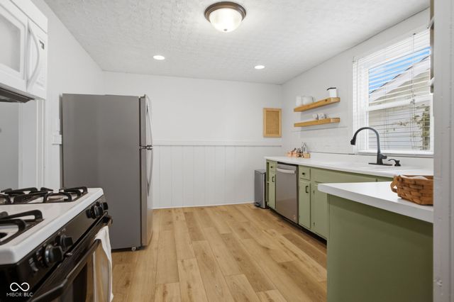 419 S Oak Street, Fortville, IN 46040