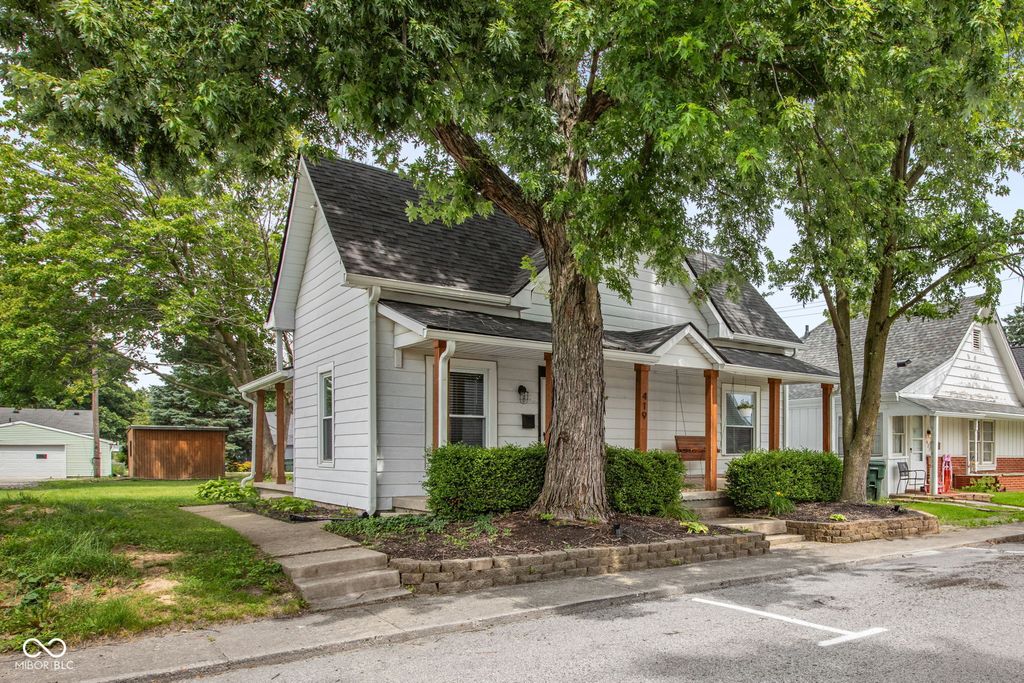 419 S Oak Street, Fortville, IN 46040