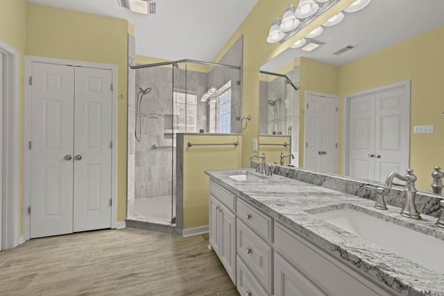 12703 Landon Dr, Walker, LA 70785
