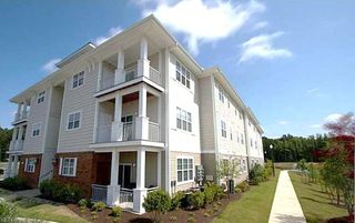 4332 Hillingdon Bnd Apt 306, Chesapeake, VA 23321