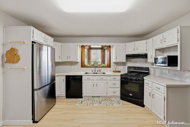 1230 Princeton Road, Roosevelt Park City, MI 49441