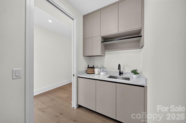 1159 Woodside Avenue, Charlotte, NC 28205