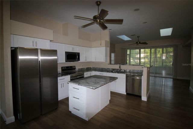 18965 SW 98TH PLACE, Dunnellon, FL 34432