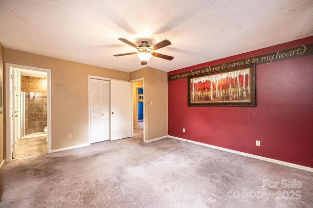 2570 Raintree Street, Connelly Springs, NC 28612