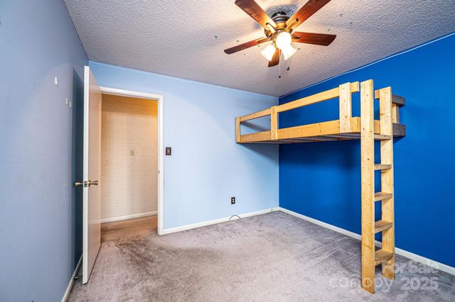 2570 Raintree Street, Connelly Springs, NC 28612