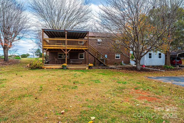 2570 Raintree Street, Connelly Springs, NC 28612