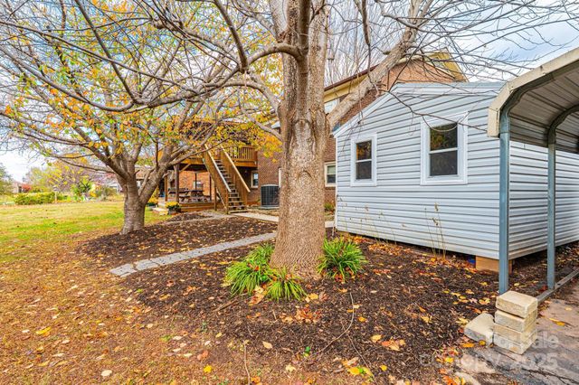 2570 Raintree Street, Connelly Springs, NC 28612