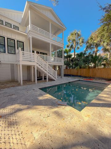 6 29th Avenue, Isle Of Palms, SC 29451