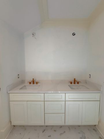 6 29th Avenue, Isle Of Palms, SC 29451