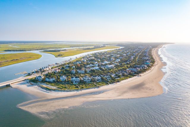 6 29th Avenue, Isle Of Palms, SC 29451