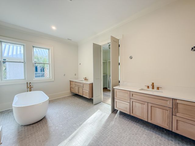 6 29th Avenue, Isle Of Palms, SC 29451