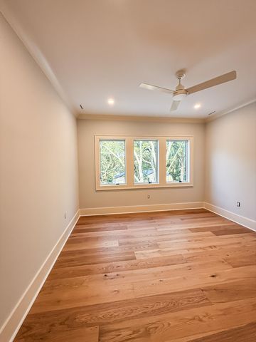 6 29th Avenue, Isle Of Palms, SC 29451