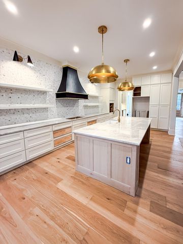 6 29th Avenue, Isle Of Palms, SC 29451