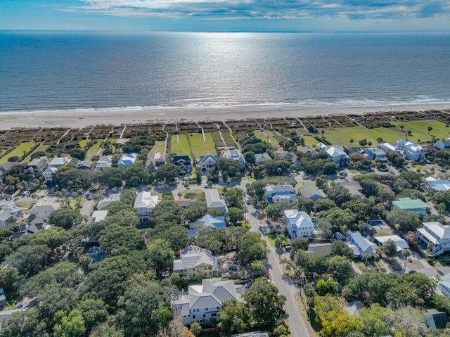 6 29th Avenue, Isle Of Palms, SC 29451