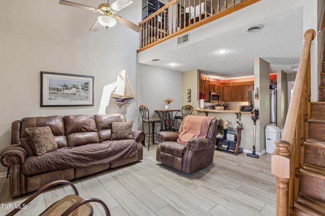149 Aston Place 149, Kingsport, TN 37660