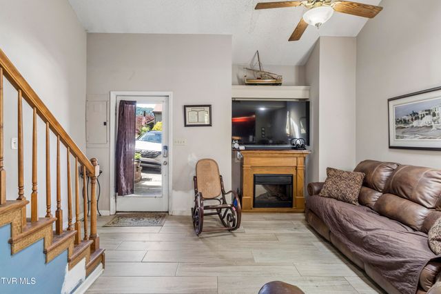149 Aston Place 149, Kingsport, TN 37660