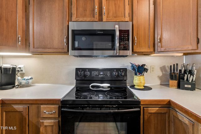 149 Aston Place 149, Kingsport, TN 37660
