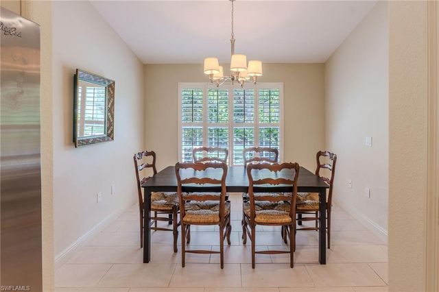 3510 AVION WOODS CT 104, Naples, FL 34104