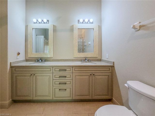 3510 AVION WOODS CT 104, Naples, FL 34104