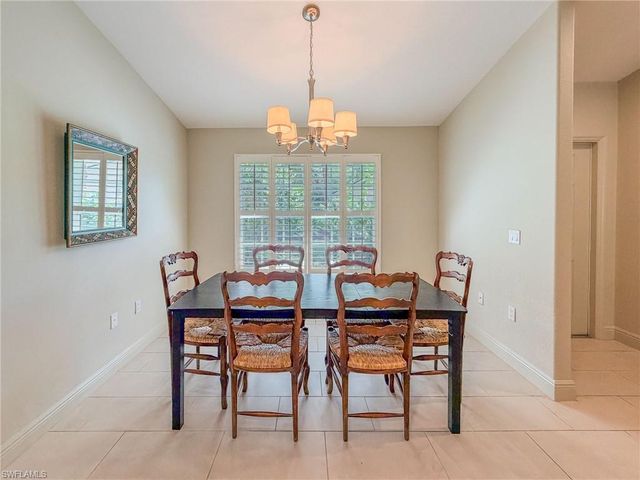 3510 AVION WOODS CT 104, Naples, FL 34104