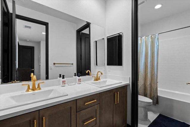 81831 Camino San Juan, La Quinta, CA 92253