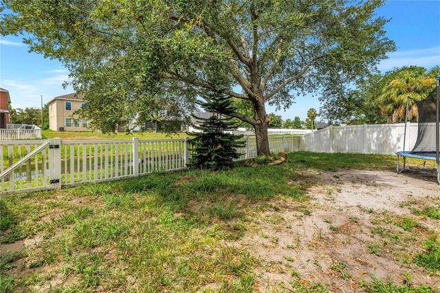 7717 TANGLE BROOK BOULEVARD, Gibsonton, FL 33534