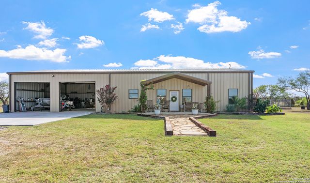 226 Private Rd 3251, Alice, TX 78332