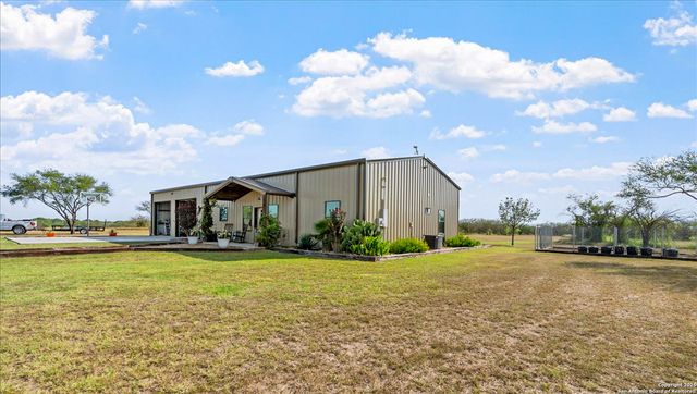 226 Private Rd 3251, Alice, TX 78332