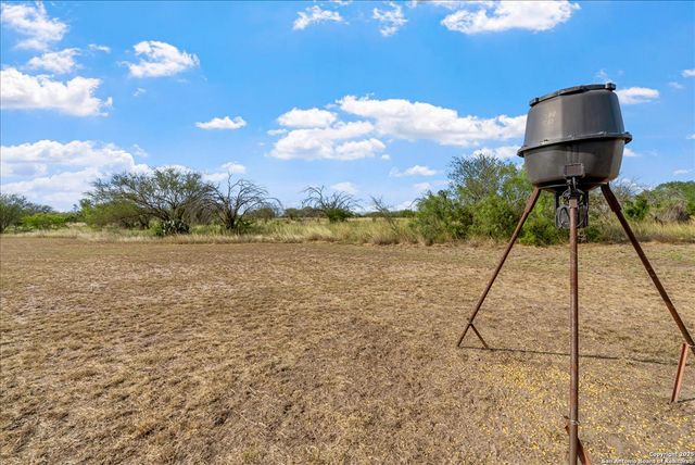 226 Private Rd 3251, Alice, TX 78332