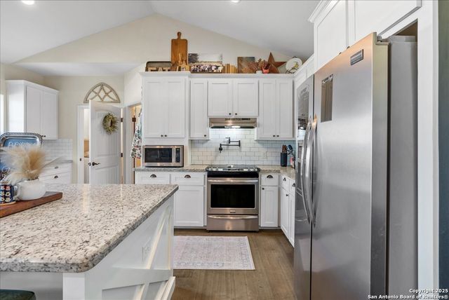 226 Private Rd 3251, Alice, TX 78332