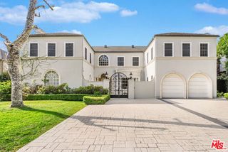 709 N Maple Drive, Beverly Hills, CA 90210