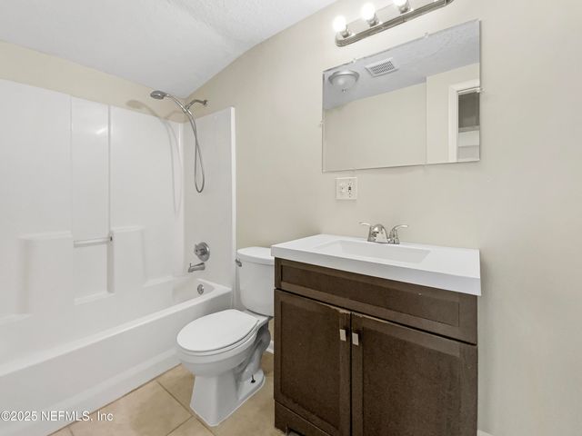 2511 GAILLARDIA Road, Jacksonville, FL 32211