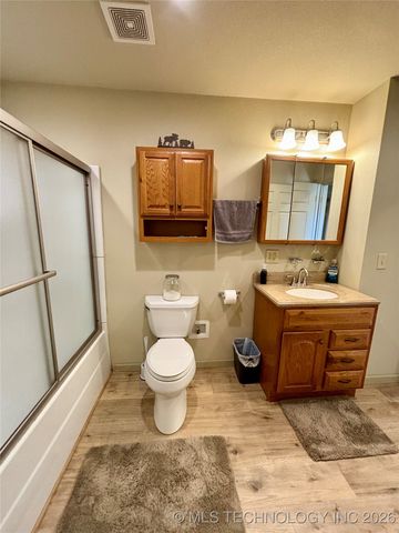 20012 Bald Hill Road, Morris, OK 74445