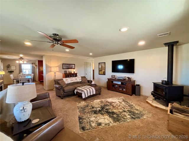 20012 Bald Hill Road, Morris, OK 74445