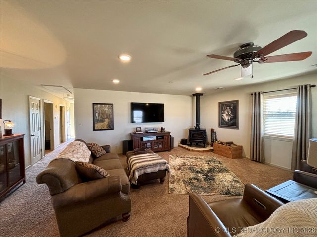 20012 Bald Hill Road, Morris, OK 74445