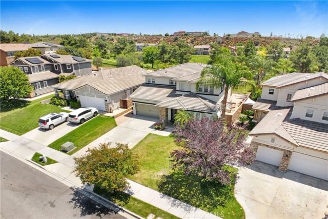 33921 Lake Breeze Drive, Yucaipa, CA 92399