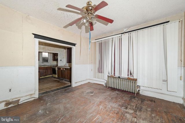 1156 LANGHAM AVE, Camden, NJ 08103