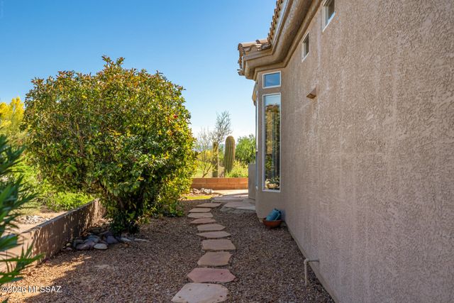 5271 W Sunrise Canyon Place, Marana, AZ 85658
