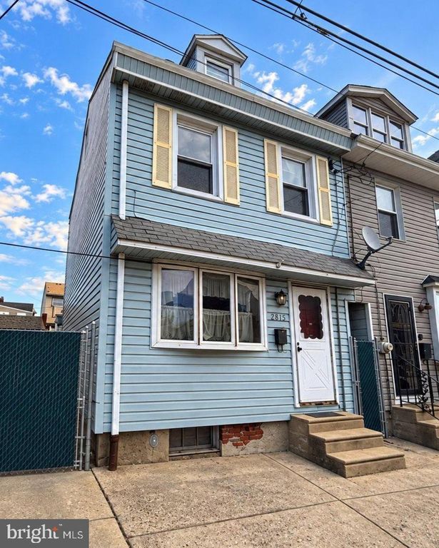 2815 REYNOLDS ST, PHILADELPHIA, PA 19137 — exterior