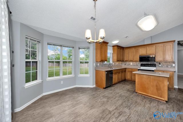135 Crossing Blvd, Meridianville, AL 35759